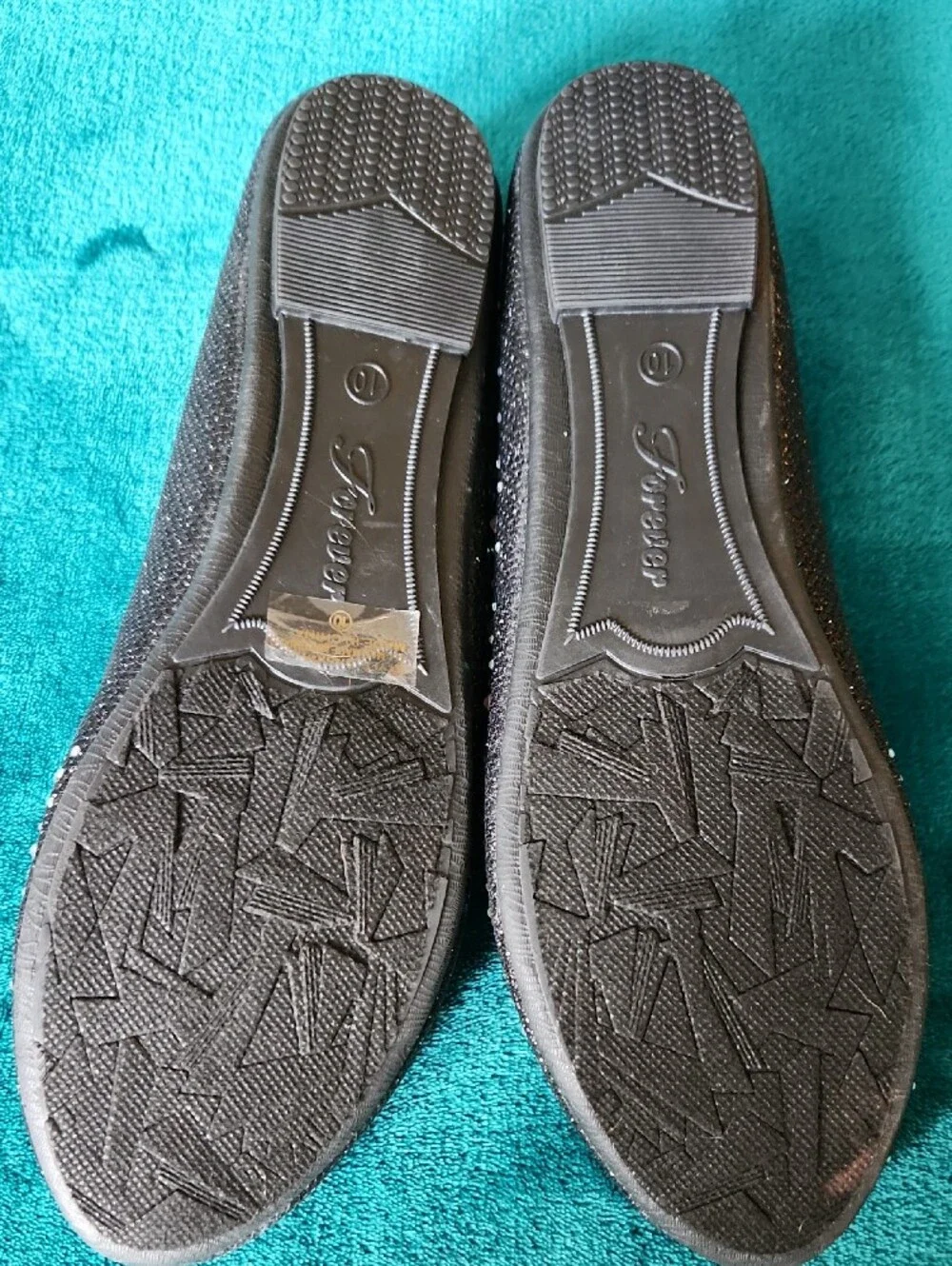 Forever Comfort Black Crystal-Embellished Ballet Flats Size 10